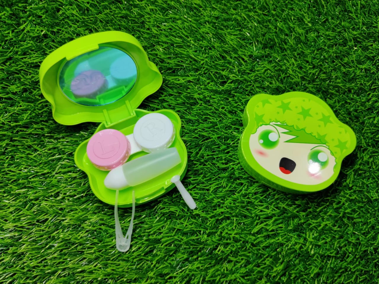 Cartoon Travel Kit