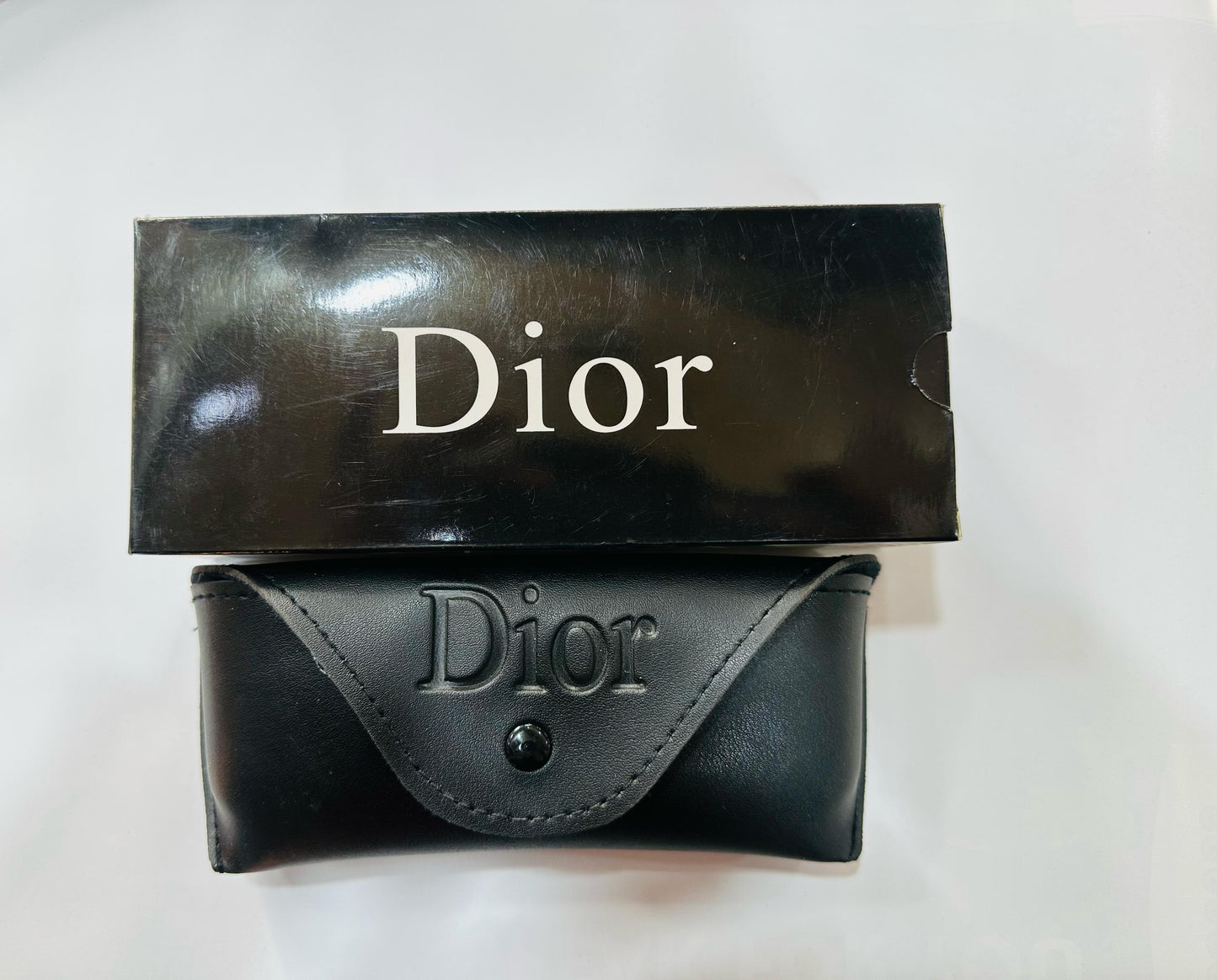 Frame + Sunglass Cover Dior