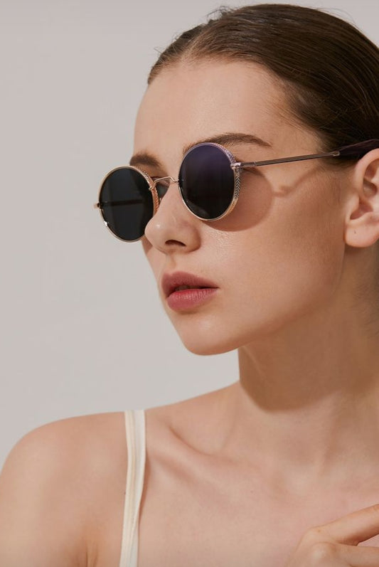 Round sunglass